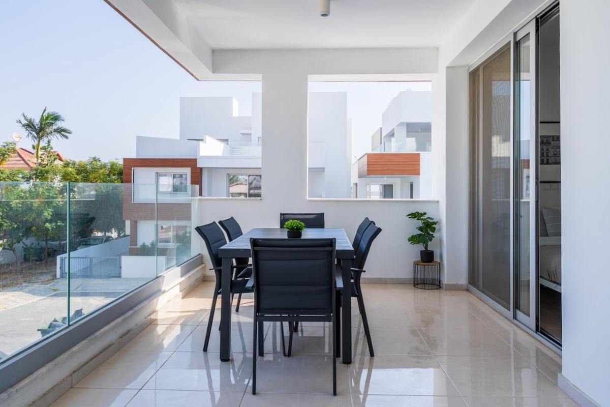 Апартаменты Valleria - 2 Bedroom W Pool In