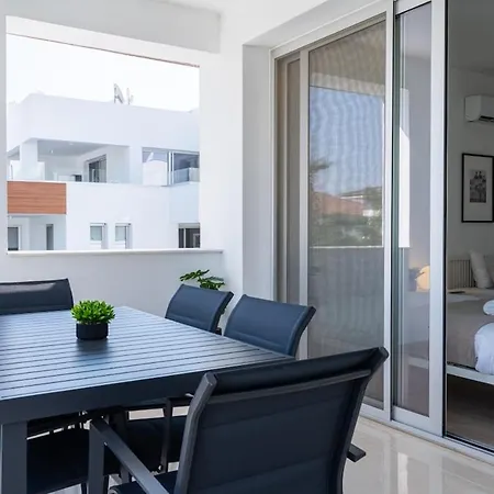 Valleria - 2 Bedroom Apartment W Pool In Larnaca Exterior photo