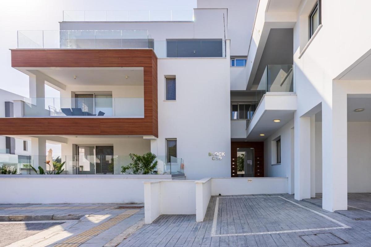 Διαμέρισμα Valleria - 2 Bedroom W Pool In *